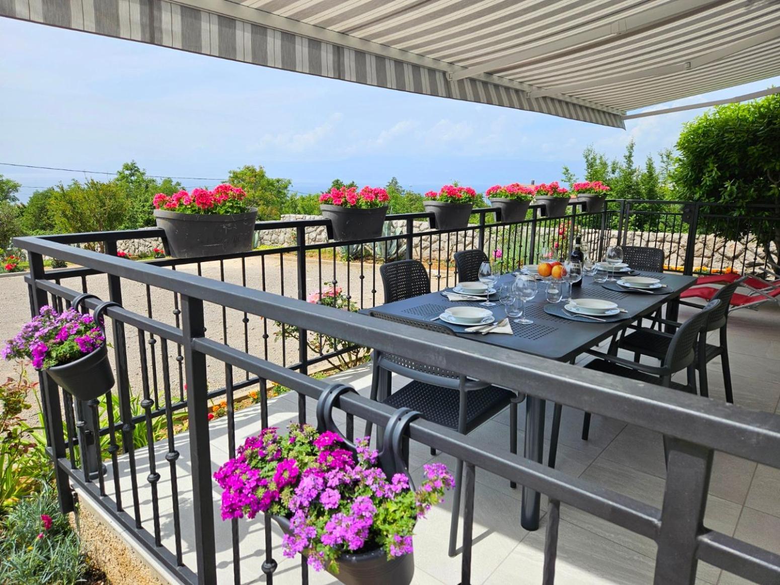 Belvedere Apartment *